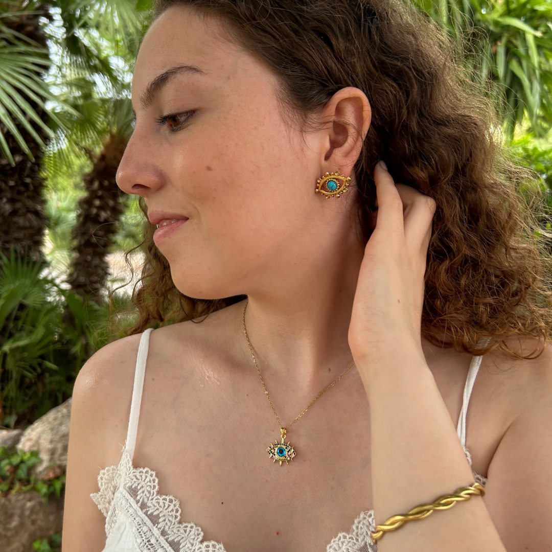 Pendientes Anubis
