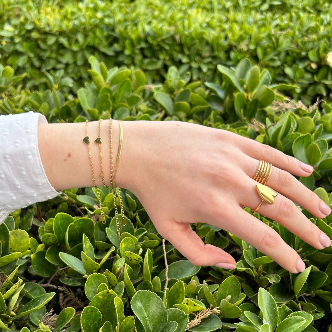 Pulsera Amore Dorada